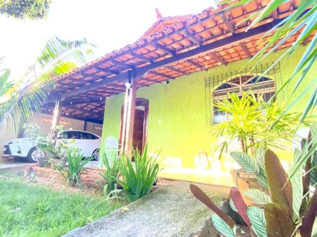 Casa com 3 quartos à venda na Rua Pederneiras, 195, Piratininga (Venda Nova), Belo Horizonte por R$ 579.000