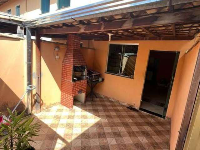 Casa com 2 quartos à venda na Conde Monte Cristo, 561, Flamengo (Justinópolis), Ribeirão das Neves por R$ 255.000