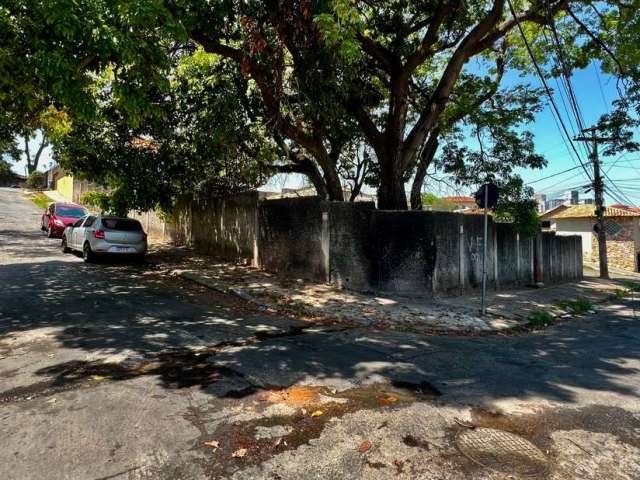 Terreno à venda na Rosinha Cadar, 50, São João Batista, Belo Horizonte por R$ 530.000