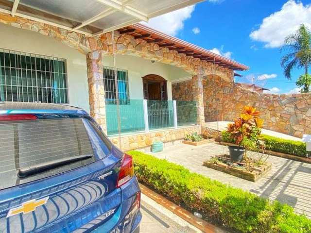 Casa com 5 quartos à venda na Rua São José do Jacuri, 47, Planalto, Belo Horizonte por R$ 1.100.000