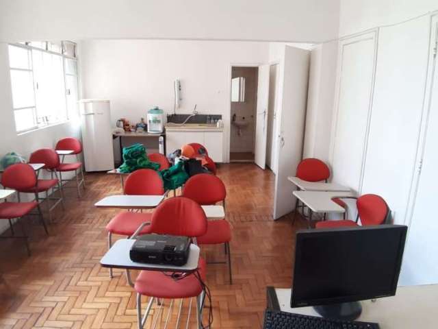 Sala comercial com 1 sala à venda na Rua São Paulo, 893, Centro, Belo Horizonte por R$ 130.000