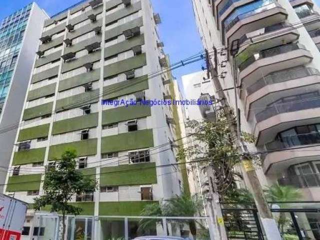 Apartamento 122,36 m², 03 dormitórios (sendo 01 suíte), 03 banheiros e 02 vagas de garagem.  Condomínio com portaria e segurança.  Excelente