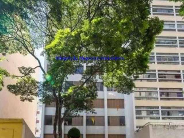 Apartamento 53m², 02 dormitórios e 01 banheiro.  Condomínio com portaria e segurança.  Excelente localização, entre as Ruas Marques de Itu