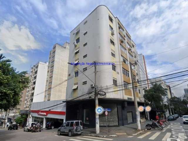 Conjunto Comercial 83m², 04 salas e 01 banheiro.  Condomínio com recepção e segurança.  Excelente localização,