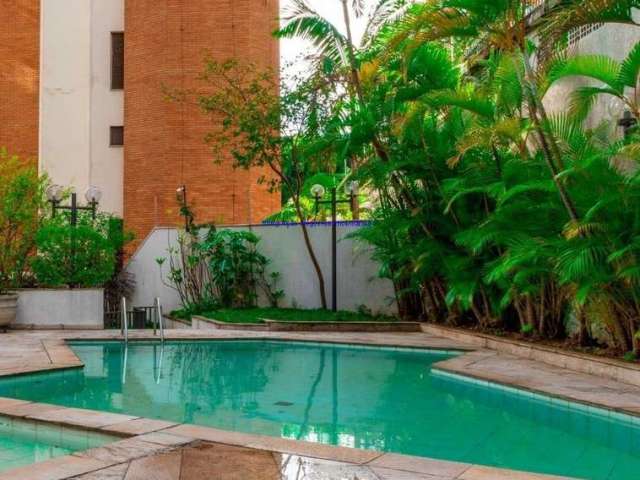 Apartamento 280m², 03 dormitórios (sendo  suítes), 05 banheiros e 03 vagas de garagem.  Condomínio com segurança, portaria, piscina, salão de jogos