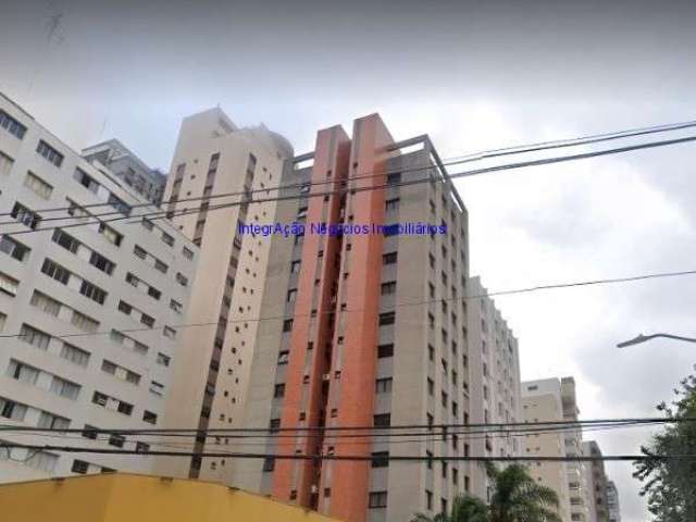 Conjunto Comercial 40m², 01 copa e 01 banheiro.  Condomínio com Recepção e Segurança.  Excelente localização entre as Ruas Doutor Franco da Rocha