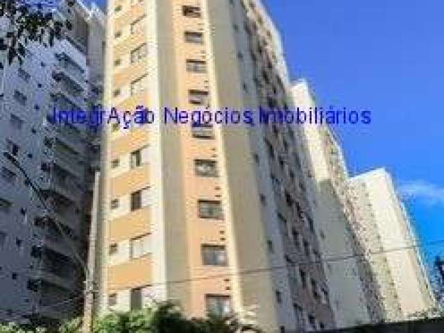 Apartamento Studio 30m², 01 dormitório e 01 banheiro.  Condomínio com portaria, segurança 24hrs, churrasqueira, jardim, piscina e salão de festa.