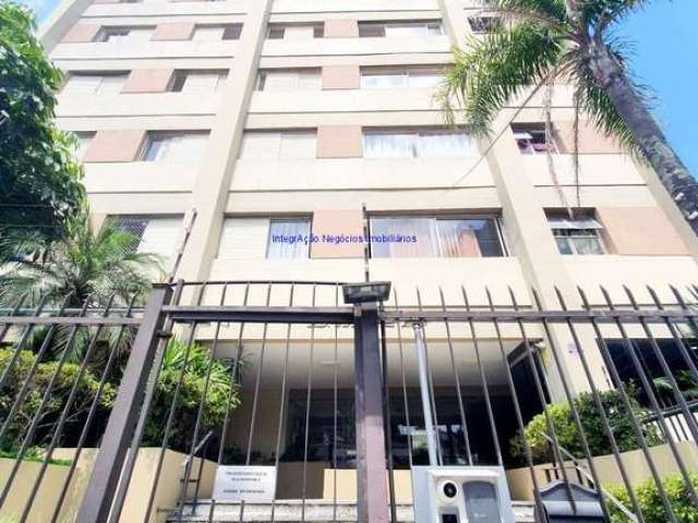 Apartamento 110m², 03 dormitórios (sendo 01 suíte), 02 banheiros e 01 vaga na garagem.    Condomínio com portaria 24hrs e salão de festa.