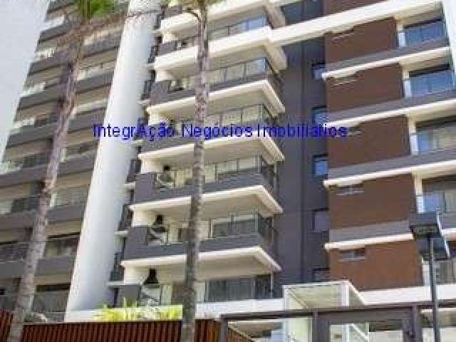 Apartamento 108m², 03 dormitórios (sendo 01 suíte), 04 banheiros e 02 vagas na garagem.  Condomínio com portaria, segurança 24hrs, piscina.