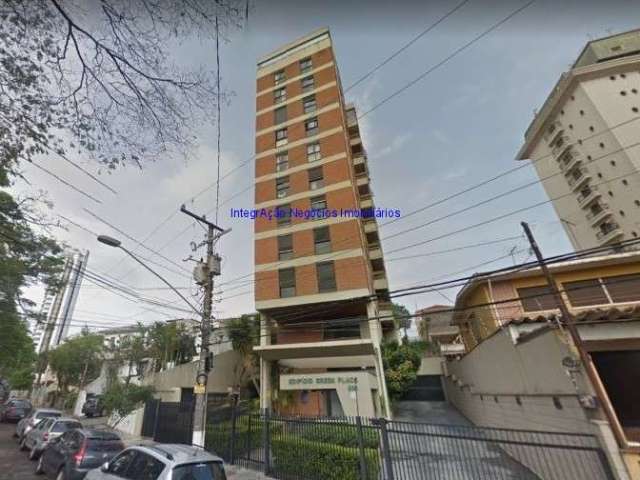 Apartamento 120m², 02 dormitórios (sendo 01 suíte), 02 banheiros e 02 vagas na garagem.  Condomínio com portaria 24hrs, piscina, salão de festa, sauna