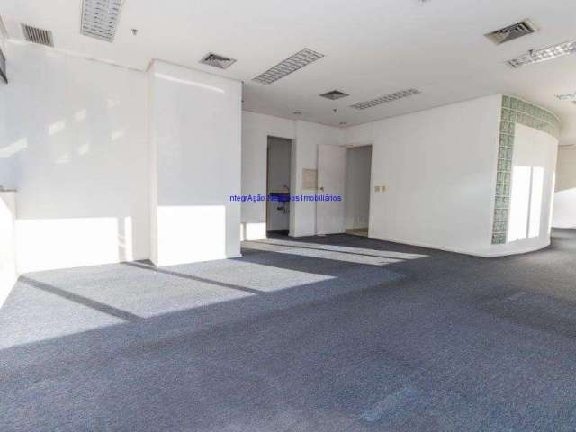 Conjunto Comercial 280m², 04 banheiros e 08 vagas na garagem.  Condomínio com recepção e segurança 24hrs.  Excelente localização