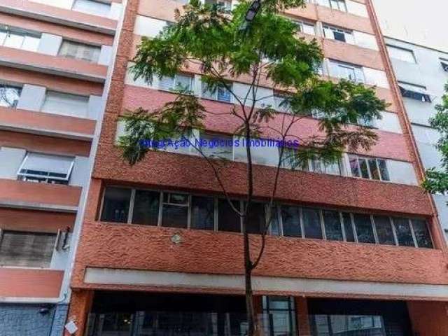 Apartamento 109m², 03 dormitórios e 03 banheiros.  Condomínio com portaria, segurança 24hrs.  Excelente localização á 7 minutos andando para a estação