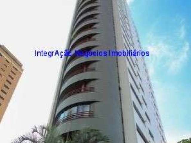 Apartamento SEMI MOBILIADO 190m², 04 dormitórios (sendo 02 Suítes), 05 banheiros e 03 vagas na garagem.  Condomínio com portaria, segurança 24hrs