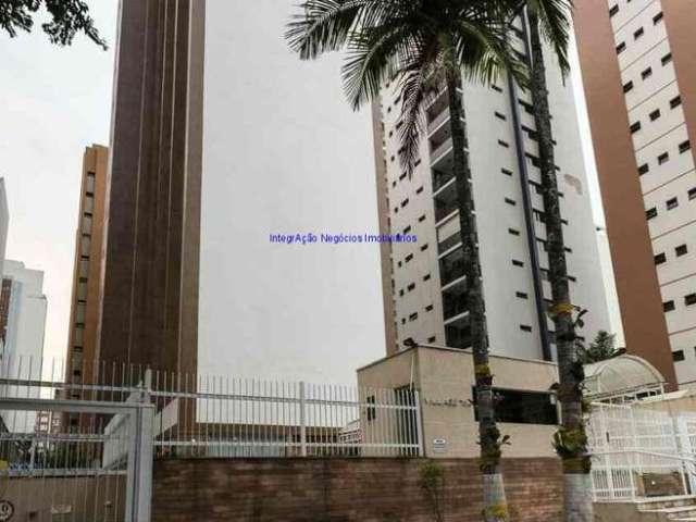 Apartamento 105m², 03 dormitórios (sendo 01 suíte), 02 banheiros e 02 vagas na garagem.  Condomínio com portaria, segurança 24hrs, salão De festa