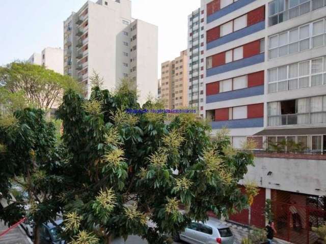 Apartamento 81m², 02 dormitórios e 02 banheiros.  Condomínio com portaria.  Excelente localização á 5 minutos andando para a estação do metrô