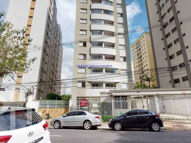 Apartamento 37m², 01 dormitório, 01 banheiro e 01 vaga na garagem.   Condomínio com portaria 24h, piscina, salão de festa, playground