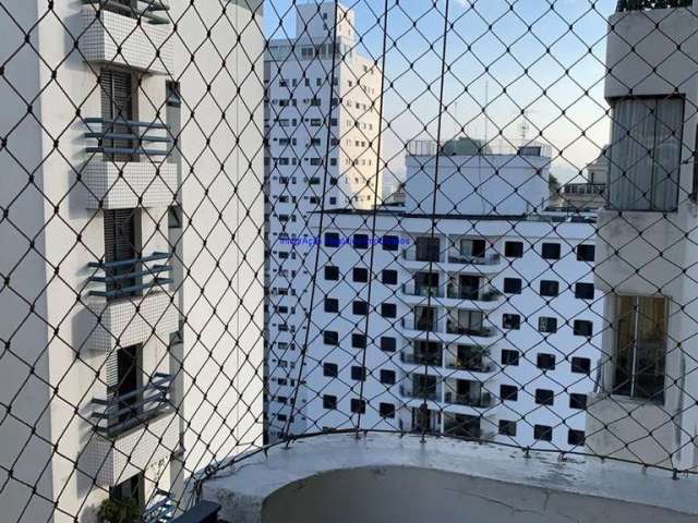 Apartamento 72m², 02 dormitórios, 01 banheiro e 01 vaga na garagem.  Condomínio com portaria, segurança 24hrs, salão de festa, quadra poliesportiva,