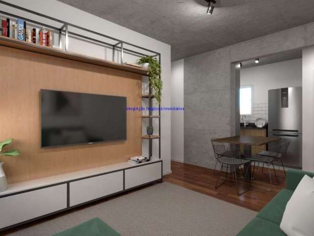 Apartamento 47.57m², 01 dormitório (sendo suíte), 02 banheiros e 01 vaga na garagem.  Condomínio com portaria, segurança 24hrs, piscina.