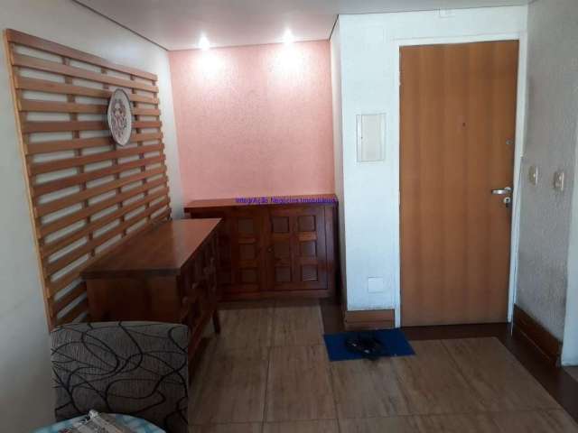 Apartamento 89m², 03 dormitórios (sendo 01 suíte), 02 banheiros e 02 vagas na garagem.   Condomínio com portaria e segurança 24 horas.  Excelente loca