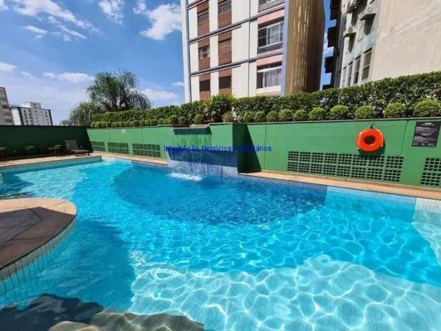 Apartamento Flat 30m², 01 dormitório (sendo 01 suíte), 01 banheiro e 01 vaga na garagem.  Condomínio com portaria, segurança 24hrs, piscina, academia