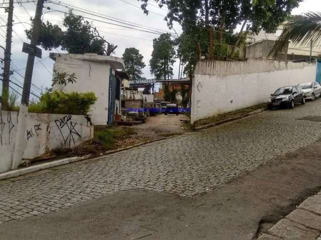 Terreno 2000m² .  Excelente localização próximo as Avenidas Padre Arlindo Vieira, Cursino e Rua Professor João Ramos da Costa.   Todas as informações