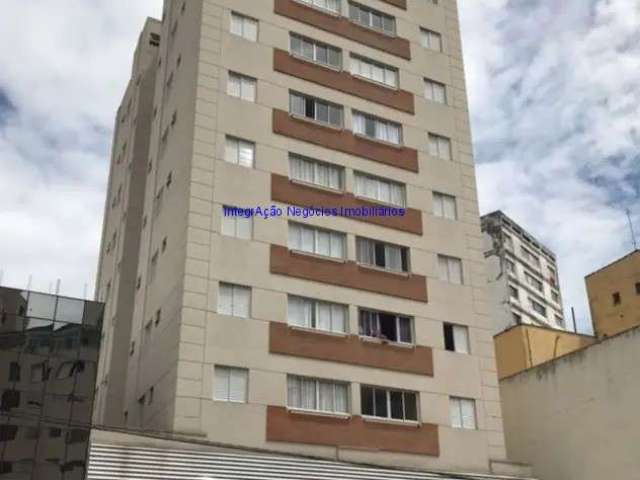 Apartamento 46m², 01 dormitório, 01 banheiro e 01 vaga na garagem.  Condomínio com Segurança, Portaria e Academia.  Excelente localização