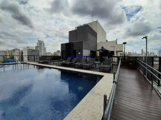 Apartamento 37m²,01 dormitório (suíte),01 banheiro e 01 vaga na garagem.  Condomínio com portaria, segurança, salão de jogos e piscina.