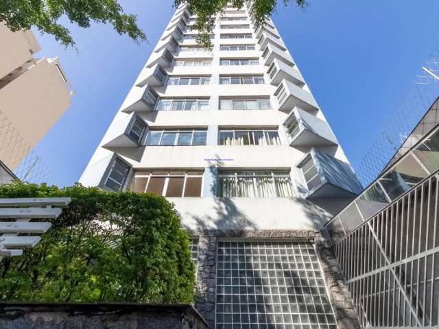 Apartamento 48,21m², 01 dormitório e 01 banheiro.  Condomínio com portaria e segurança.  Excelente localização.