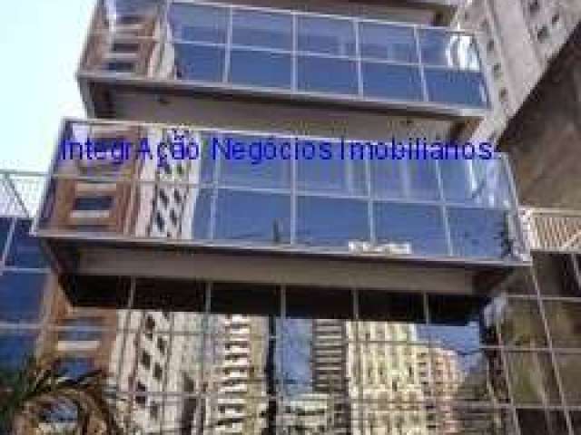 Conjunto comercial 36.87m², 02 banheiros e 01 vaga na garagem.  Condomínio com portaria 24hrs.  Excelente localização