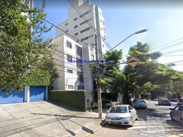 Apartamento 97m², 02 dormitórios , 02 banheiros e 01 vaga na garagem.  Excelente localização Entre as  Ruas Irmão Gonçalo e Américo dos Santos.  Todas