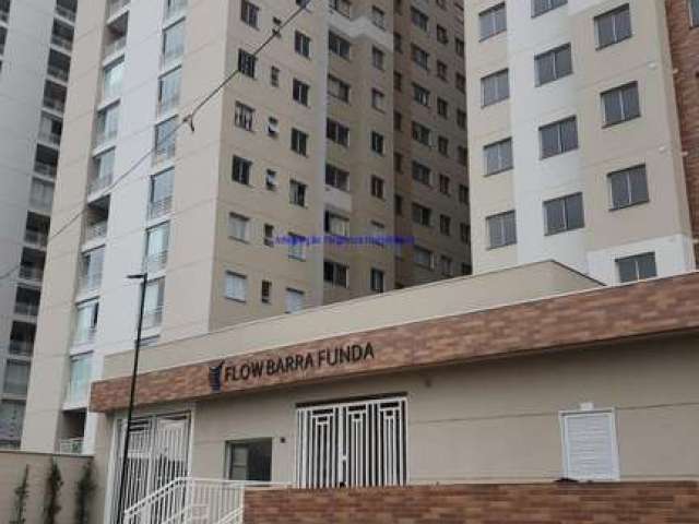 Apartamento 35m², 02 dormitórios e 01 banheiros.  Condomínio com portaria, segurança e academia.  Excelente localização