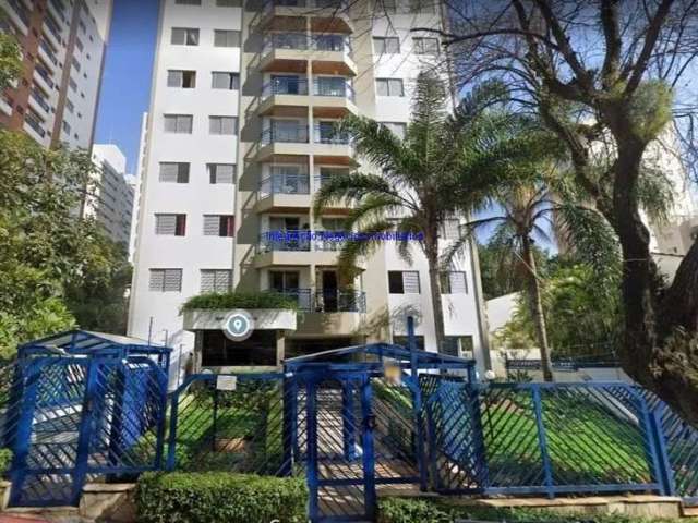 Cobertura Duplex 139m², 04 dormitórios (sendo 01 suíte máster), 04 banheiros e 02 vagas na garagem.  Condomínio com portaria, segurança 24hrs, piscina