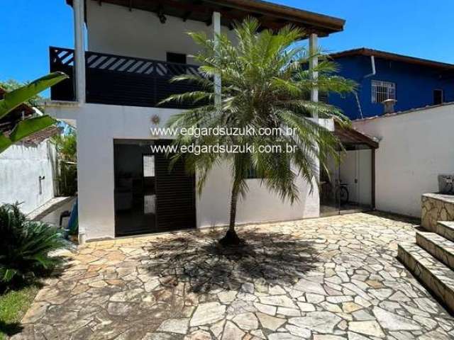 Casa com 3 quartos à venda no Boiçucanga, São Sebastião  por R$ 760.000