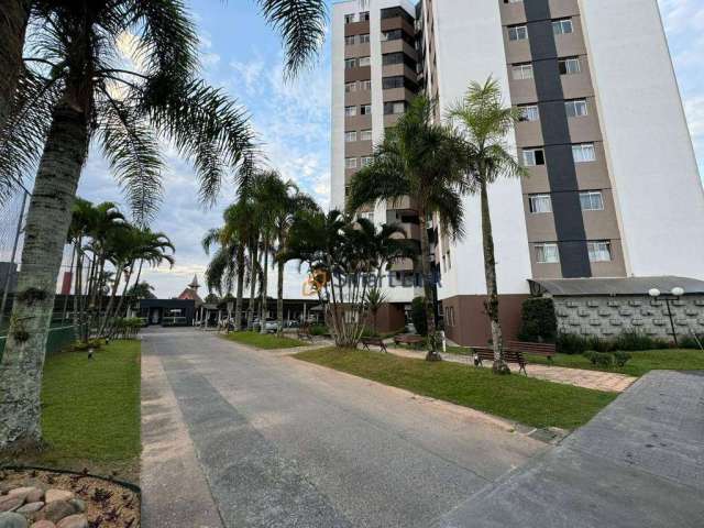 Apartamento com 3 dormitórios à venda, 64 m² por R$ 325.000,00 - Floresta - Joinville/SC