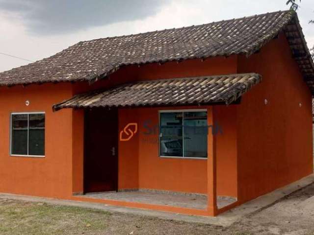 Casa com 2 quartos à venda na Estrada Gleba Colegio, 9, Papucaia, Cachoeiras de Macacu, 292 m2 por R$ 230.000