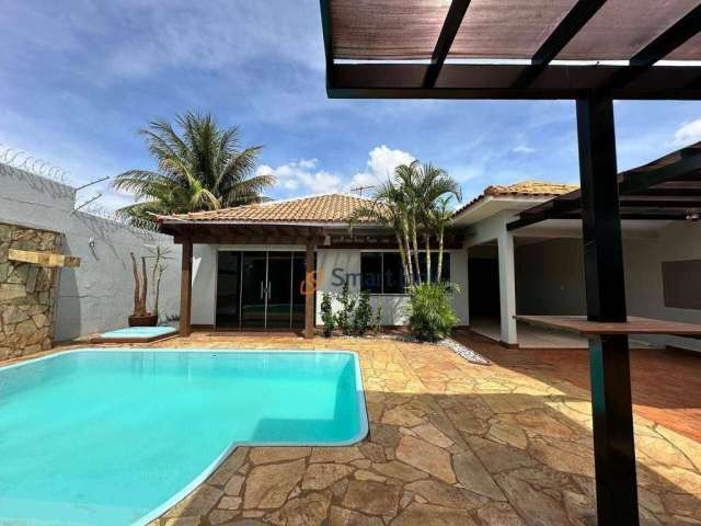 Casa com 3 dormitórios à venda, 225 m² por R$ 590.000,00 - Guanandi - Campo Grande/MS