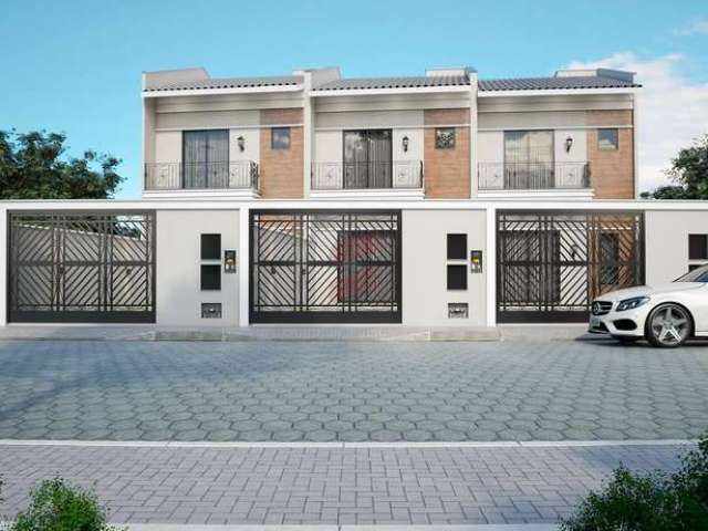 Casa à venda na Rua Mário Neto, 257, Itacolomi, Balneário Piçarras, 78 m2 por R$ 610.000