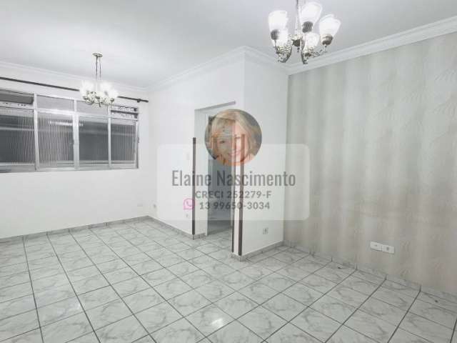 Apartamento 1º andar REFORMADO 2 dorms em SÃO VICENTE/SP