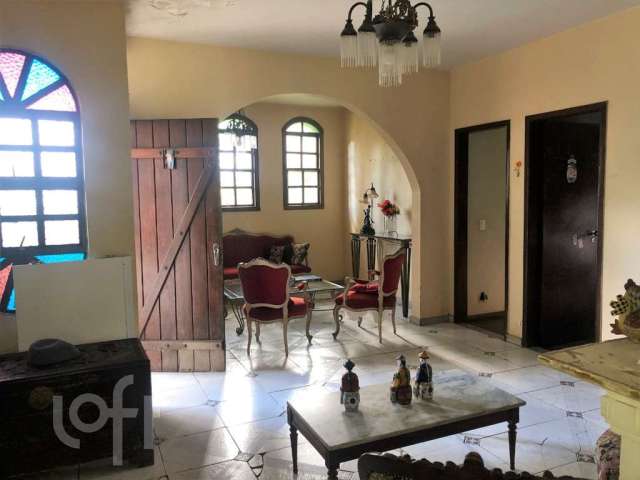 Casa com 3 quartos à venda na Rua Arrudas, 440, Santa Lúcia, Belo Horizonte por R$ 1.090.000