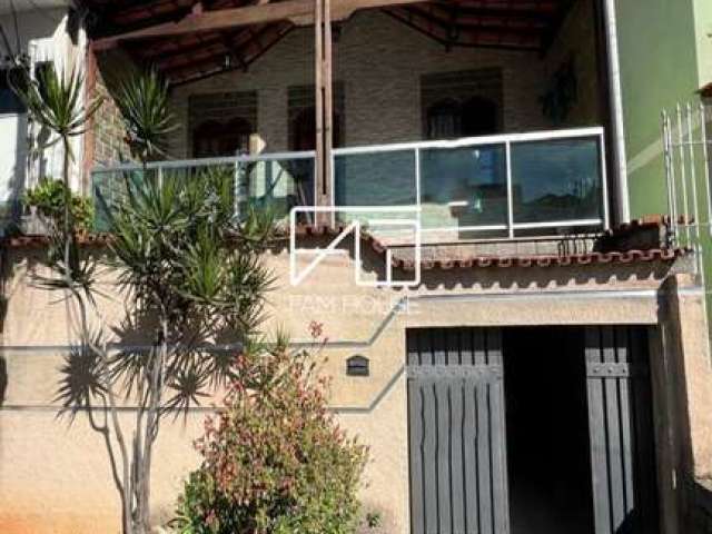 Casa com 4 quartos à venda no Teixeira Dias, Belo Horizonte  por R$ 650.000