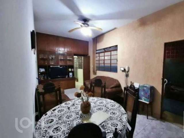 Casa com 4 quartos à venda em Caiçaras, Belo Horizonte  por R$ 680.000