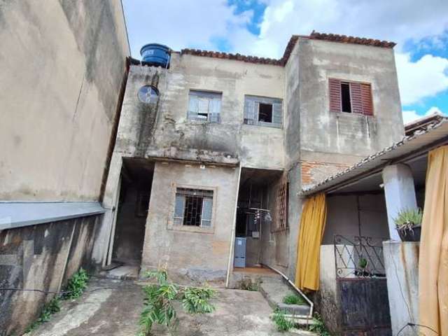 Casa com 3 quartos à venda no Alípio de Melo, Belo Horizonte  por R$ 490.000