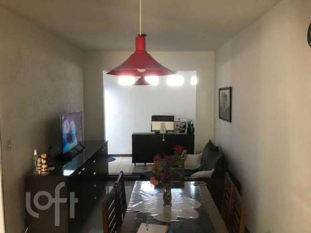 Apartamento com 3 quartos à venda no Havaí, Belo Horizonte  por R$ 480.000