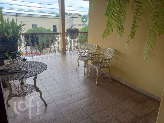 Casa com 3 quartos à venda na Santa Terezinha, Belo Horizonte  por R$ 800.000