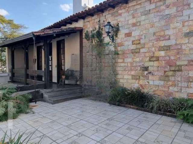 Casa com 3 quartos à venda em Itapoã, Belo Horizonte  por R$ 1.100.000