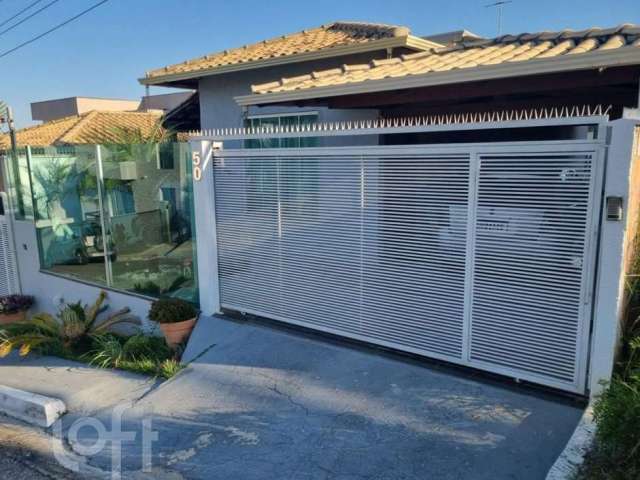 Casa em condomínio fechado com 3 quartos à venda na Francisco Pereira, Lagoa Santa  por R$ 850.000