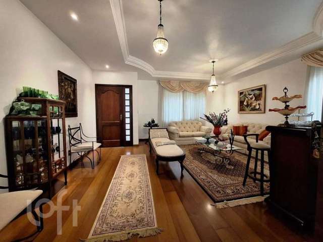 Casa com 4 quartos à venda em Copacabana, Belo Horizonte  por R$ 1.900.000