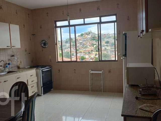 Casa com 3 quartos à venda no São Geraldo, Belo Horizonte  por R$ 1.695.000