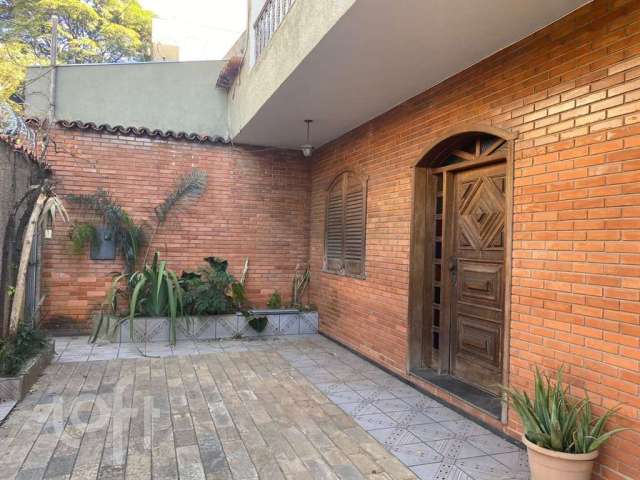 Casa com 6 quartos à venda no Carmo, Belo Horizonte  por R$ 2.400.000