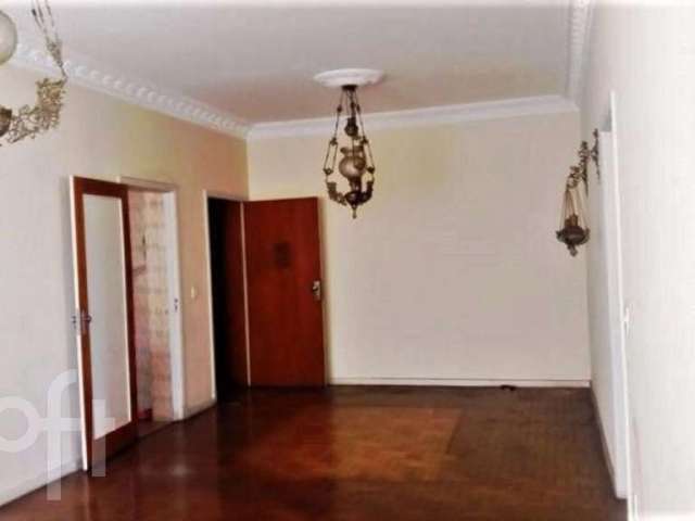 Apartamento com 3 quartos à venda no Centro, Belo Horizonte  por R$ 450.000